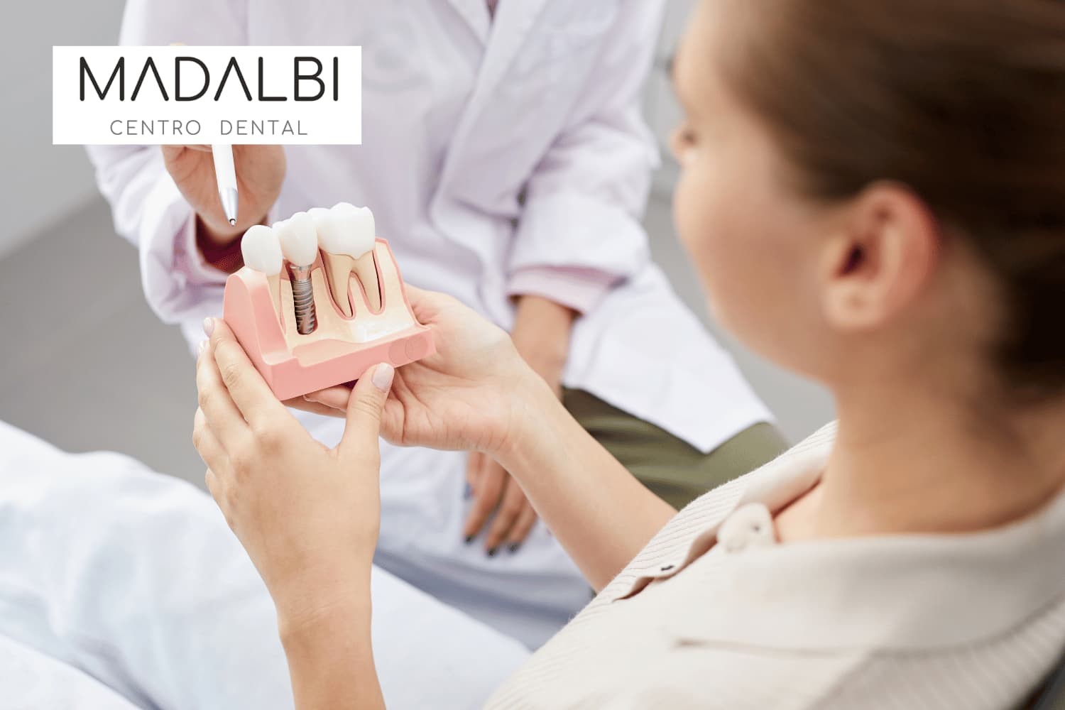 Implantes dentales en Ciudad Lineal Madrid